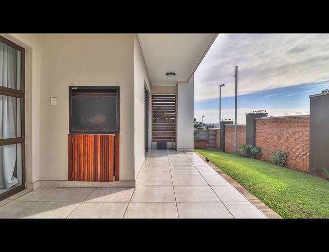 3 BEDROOM APARTMENT FOR SALE IN IZINGA ESTATE